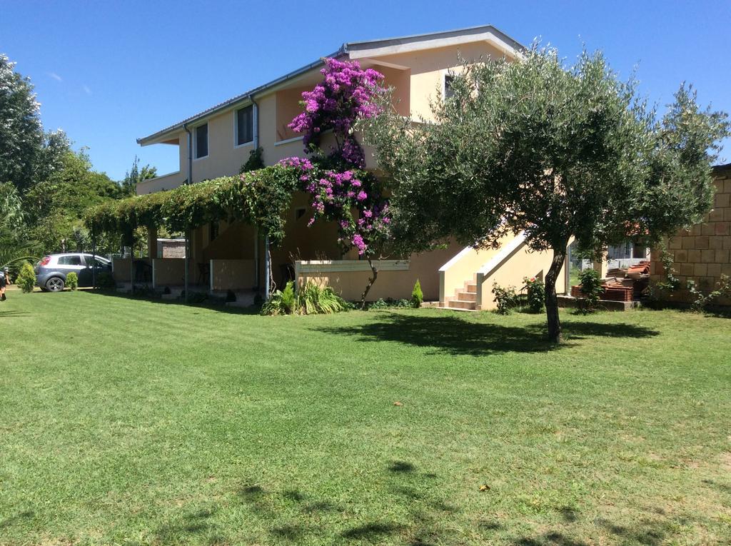 Niki Apartments Ulcinj Zewnętrze zdjęcie