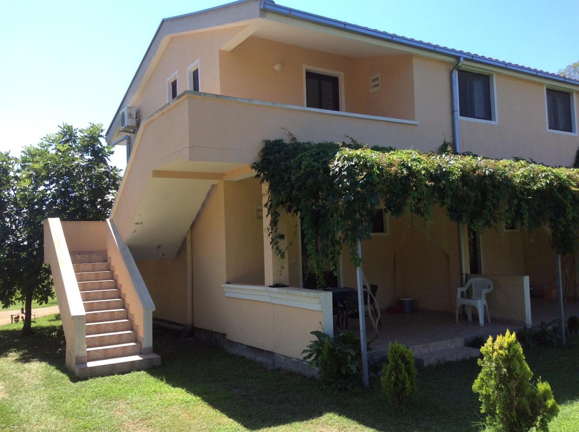 Niki Apartments Ulcinj Zewnętrze zdjęcie