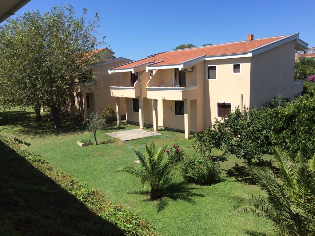 Niki Apartments Ulcinj Zewnętrze zdjęcie